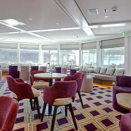 Fairtours Hotelschiff Vistasky *