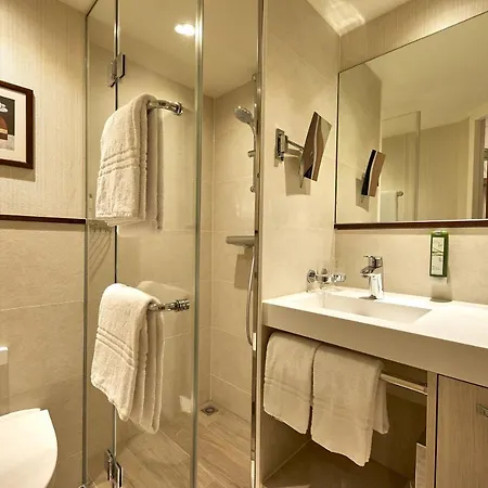 Fairtours Hotelschiff Vistasky 船屋 杜塞尔多夫